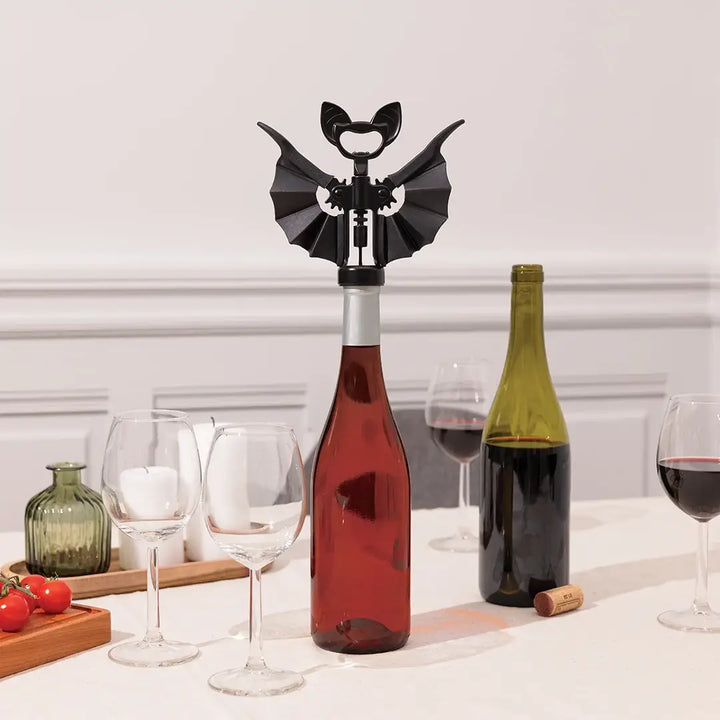 Wine & Beer Opener: Vino Spooky Bat