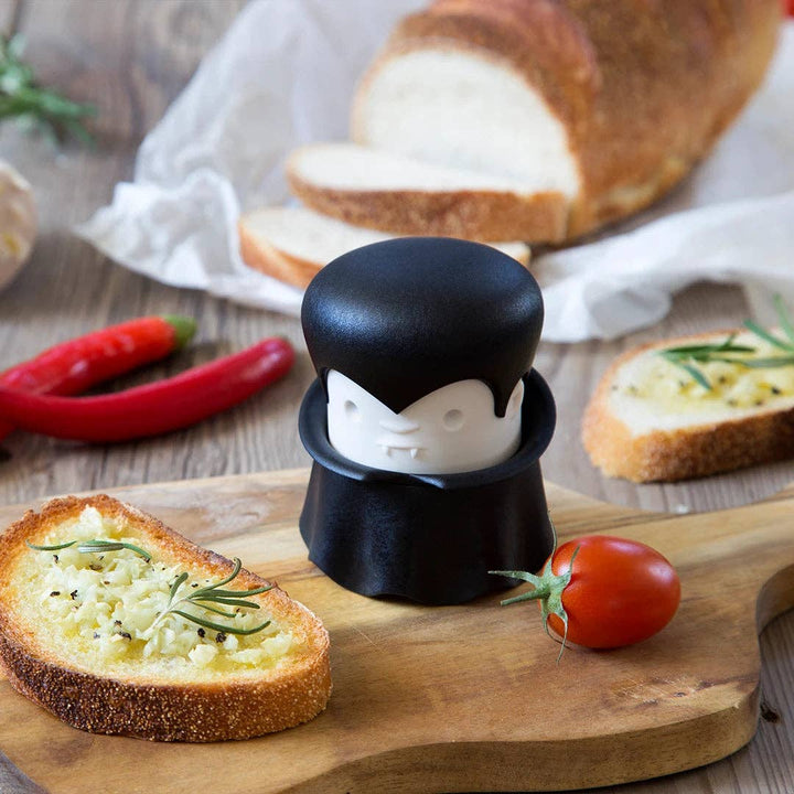 Garlic Crusher: Gracula