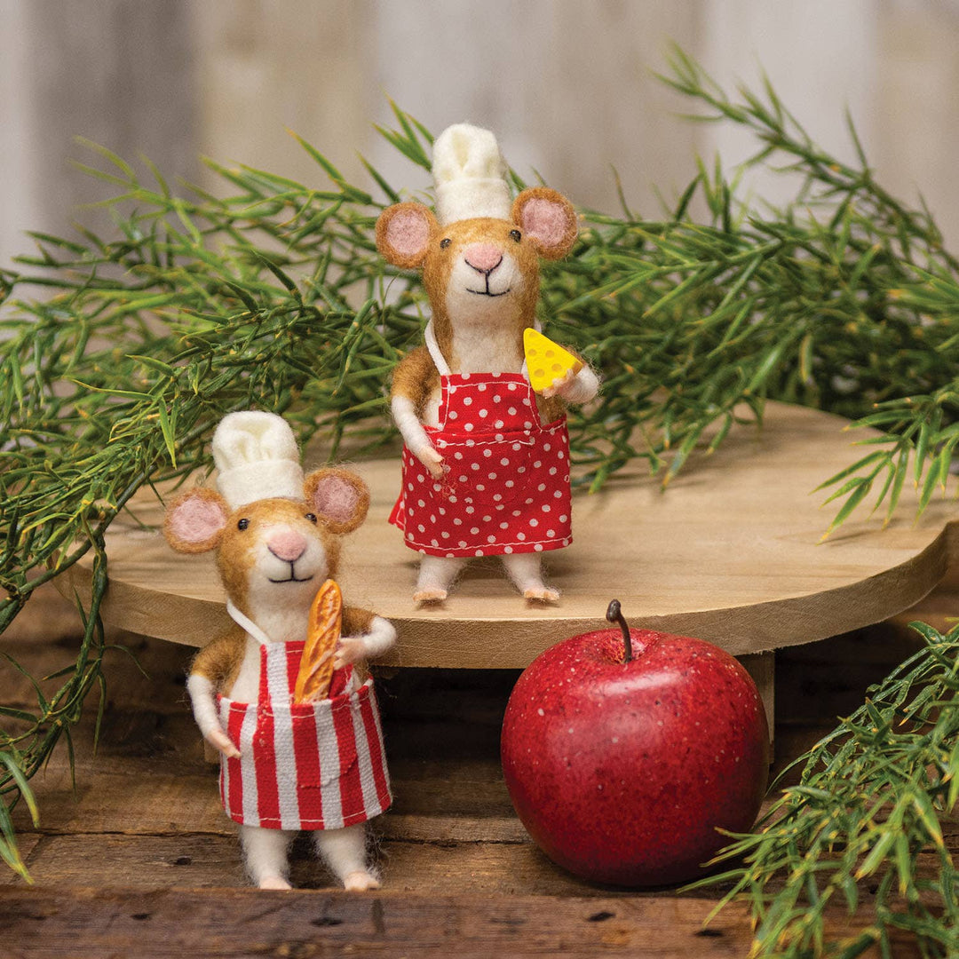 Ornament: Chef Mouse w Baguette