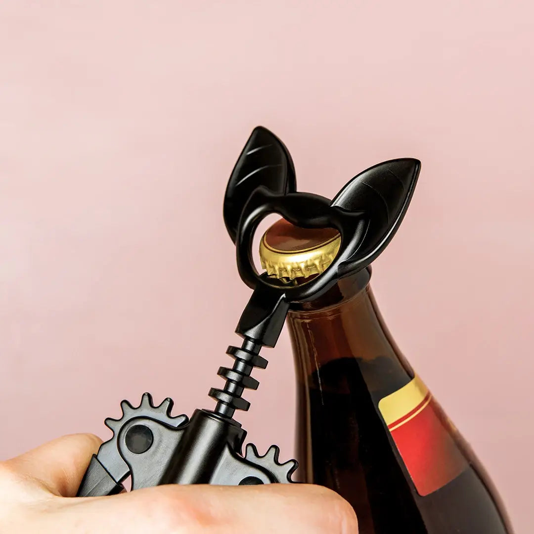 Wine & Beer Opener: Vino Spooky Bat
