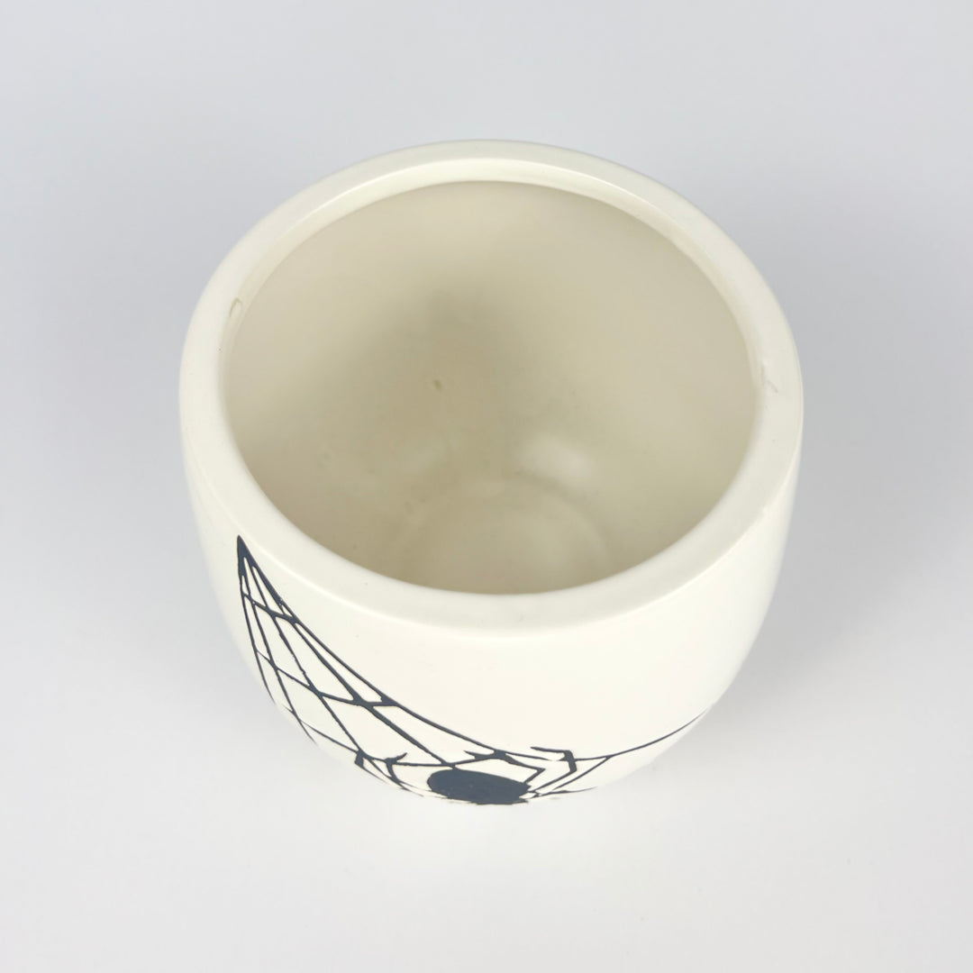 Pot: Spiderweb, 5.5x5