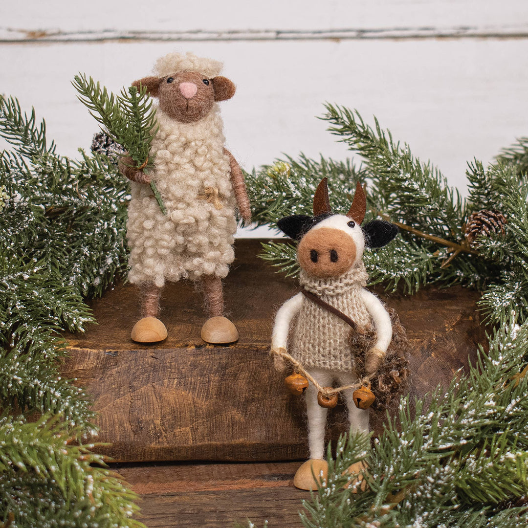 Ornament: Sheep w Sprig