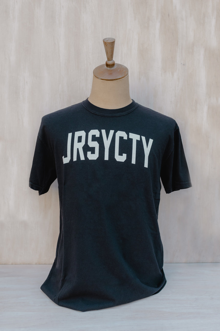 Shirt: JRSYCTY